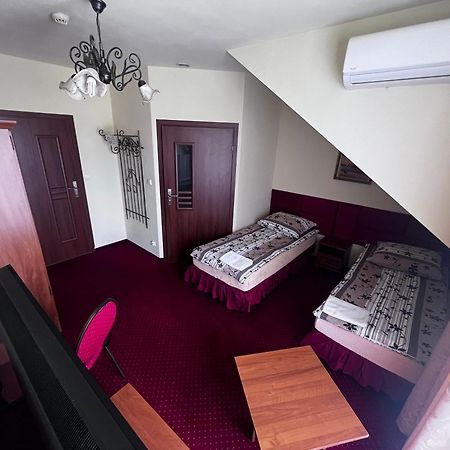 Zajazd Skorpion B&B Oświęcim Extérieur photo