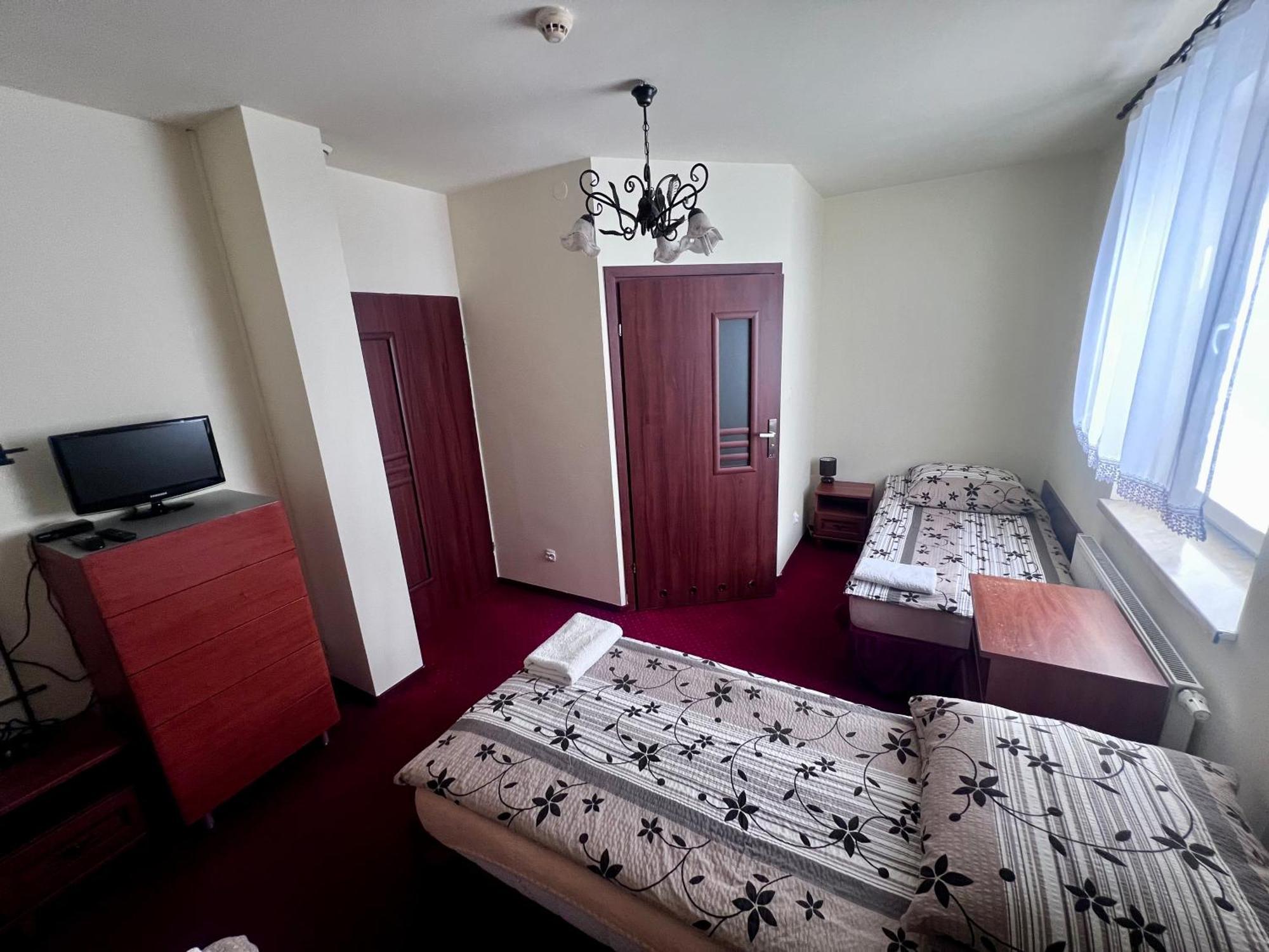 Zajazd Skorpion B&B Oświęcim Extérieur photo